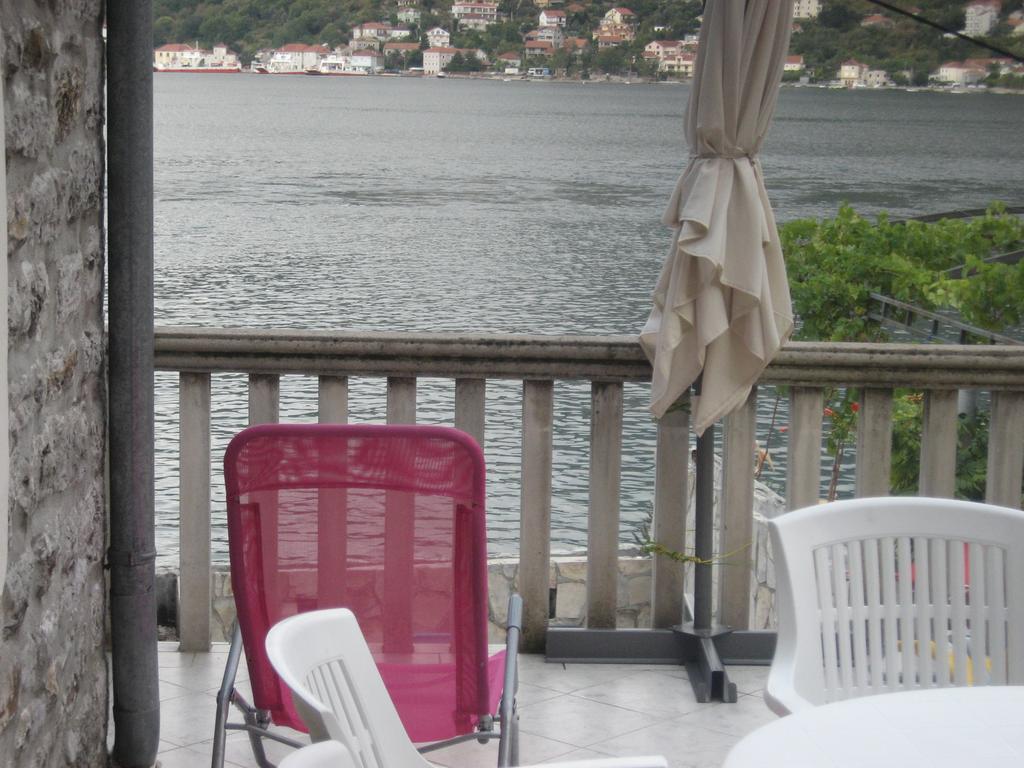 Apartment Aleksandar Tivat Luaran gambar