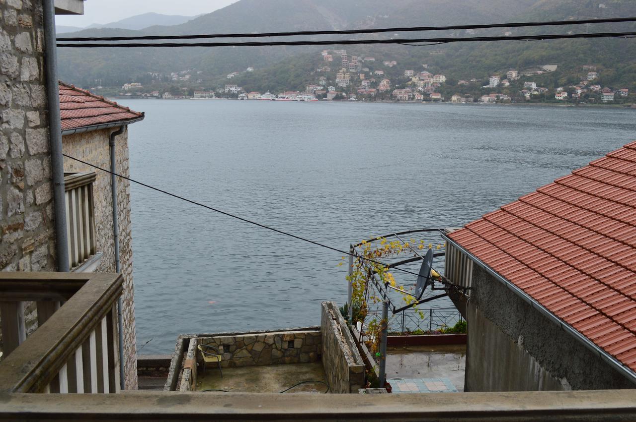 Apartment Aleksandar Tivat Luaran gambar