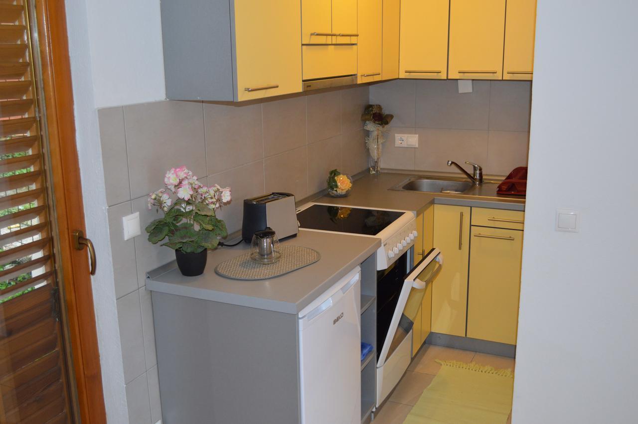 Apartment Aleksandar Tivat Luaran gambar