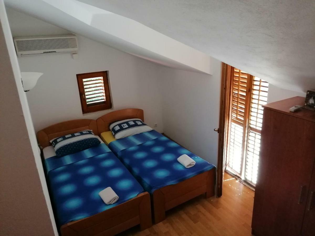 Apartment Aleksandar Tivat Luaran gambar